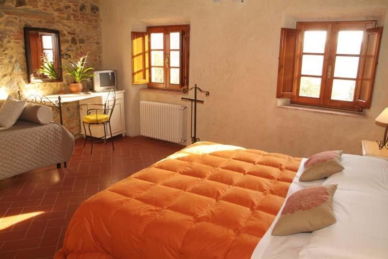 Tenuta La Borriana การ์มิญาโน ภายนอก รูปภาพ