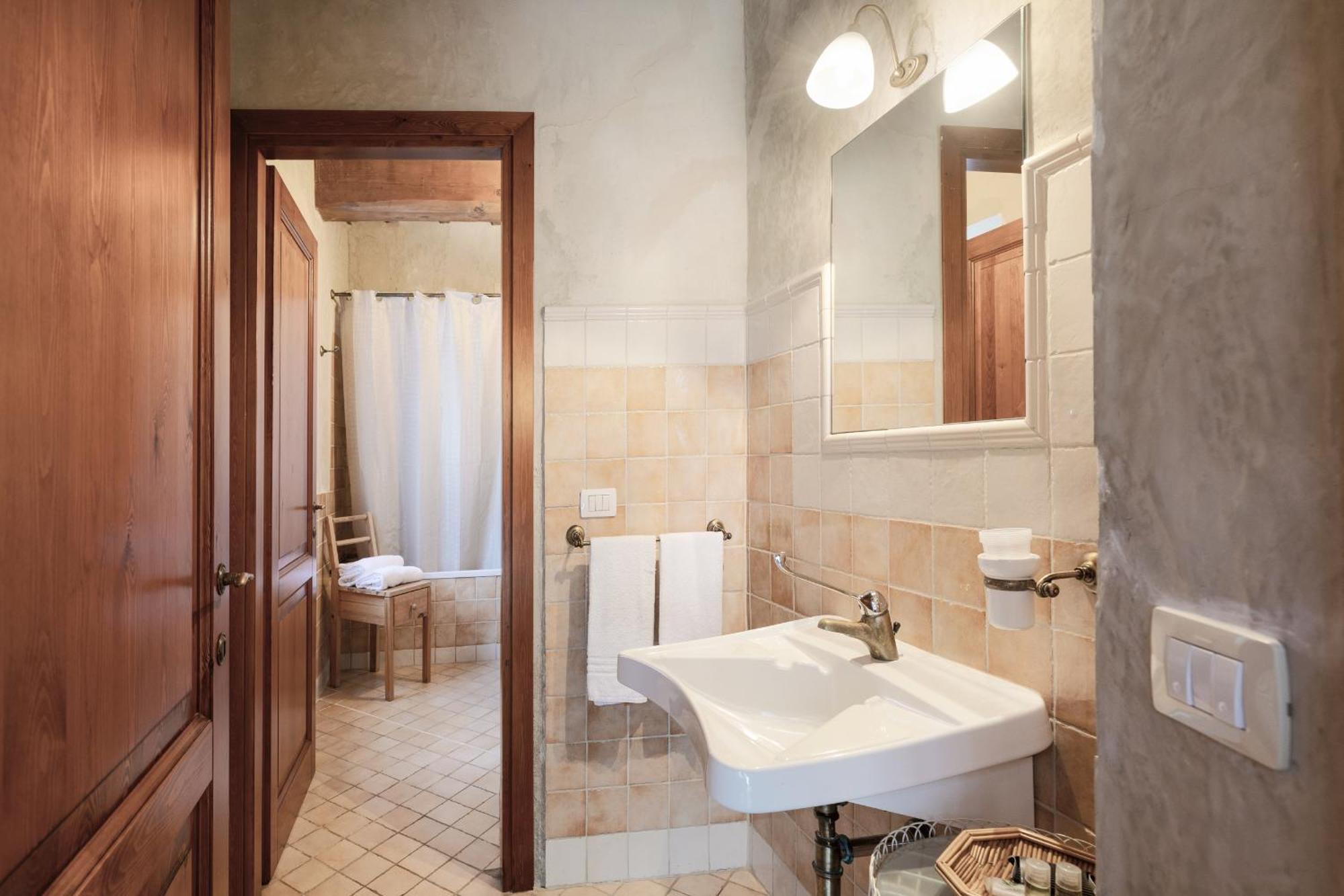 Tenuta La Borriana การ์มิญาโน ภายนอก รูปภาพ
